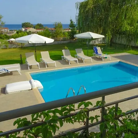 Alexandra Villa